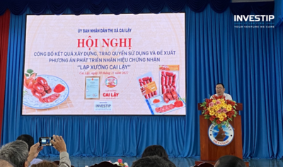 “Cai Lậy Sausage” was granted a trademark protection certification